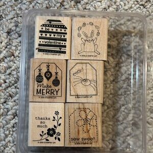 Stampin' Up! Wooden Sentiment & Holiday Stamp Set - Tags So Much-Natural Wood